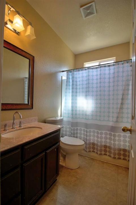 556 Albrecht St, Manteca, CA 95337 photo 45