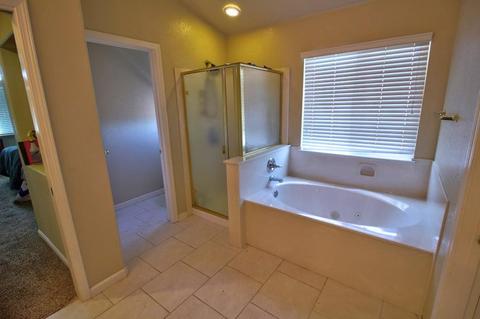 556 Albrecht St, Manteca, CA 95337 photo 82