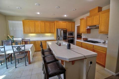 556 Albrecht St, Manteca, CA 95337 photo 25