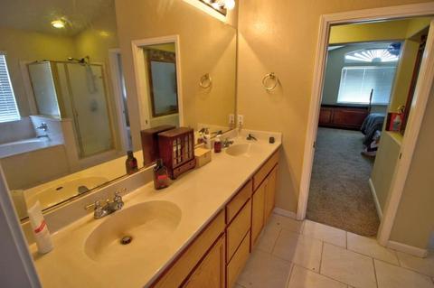 556 Albrecht St, Manteca, CA 95337 photo 81