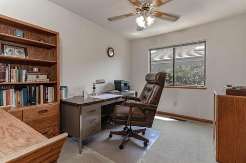 2075 Castleview Dr, Turlock, CA 95382 photo 21