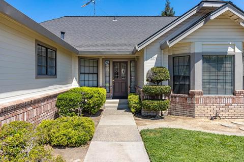 2075 Castleview Dr, Turlock, CA 95382 photo 4