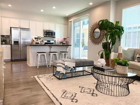 1665 Heirloom St, Davis, CA 95616 photo 8