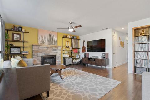 639 Robert Ave, Ripon, CA 95366 photo 8