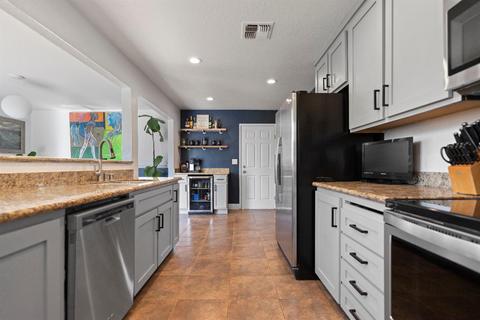 639 Robert Ave, Ripon, CA 95366 photo 16