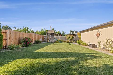 639 Robert Ave, Ripon, CA 95366 photo 35