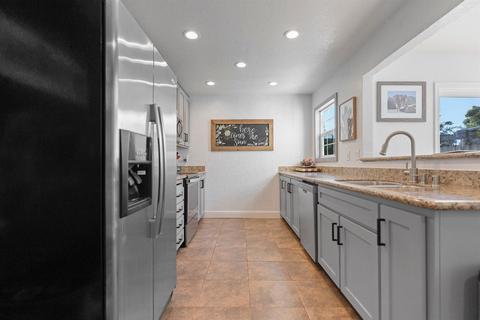 639 Robert Ave, Ripon, CA 95366 photo 14