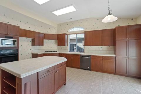 1712 Legend Ct, Modesto, CA 95357 photo 15