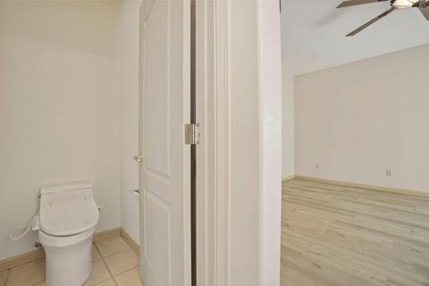 1712 Legend Ct, Modesto, CA 95357 photo 40