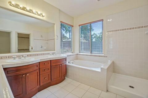 1712 Legend Ct, Modesto, CA 95357 photo 38