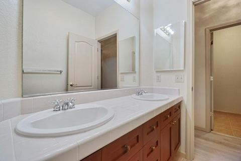 1712 Legend Ct, Modesto, CA 95357 photo 26