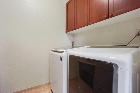 1712 Legend Ct, Modesto, CA 95357 photo 23