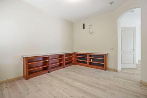 1712 Legend Ct, Modesto, CA 95357 photo 36