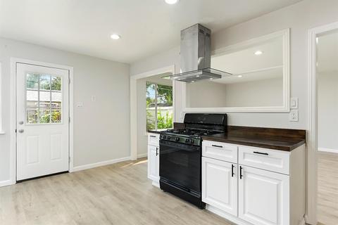 6530 Markley Way, Carmichael, CA 95608 photo 14