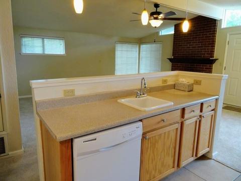 2211 Walnut Ave, Carmichael, CA 95608 photo 8