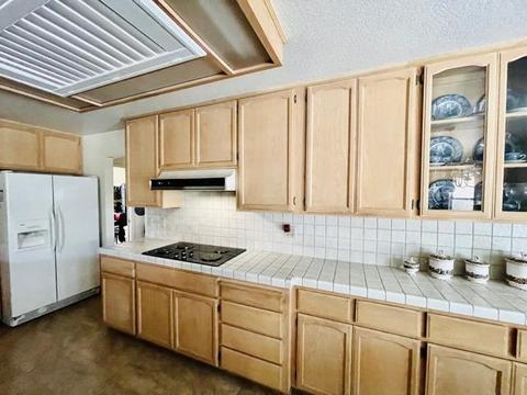 1143 Nut Tree Ln, Modesto, CA 95355 photo 8