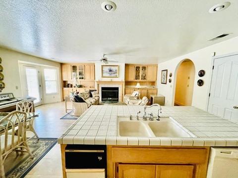 1143 Nut Tree Ln, Modesto, CA 95355 photo 4