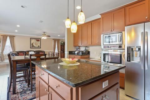 1325 Blakely Ln, Modesto, CA 95356 photo 8