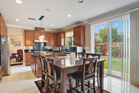 1325 Blakely Ln, Modesto, CA 95356 photo 9