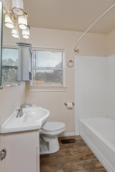 7219 Locust St, Hughson, CA 95326 photo 16