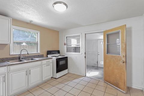 7219 Locust St, Hughson, CA 95326 photo 36