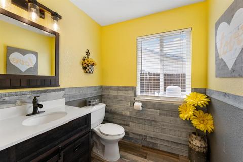 8568 Jester Ct, Elk Grove, CA 95624 photo 8