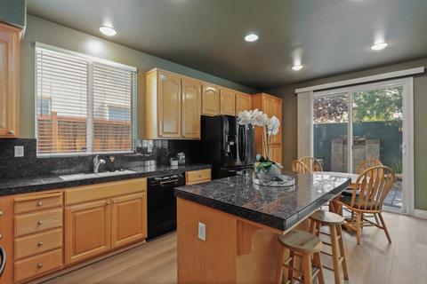 368 Burlington Dr, Tracy, CA 95376 photo 13
