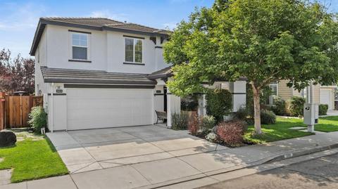 368 Burlington Dr, Tracy, CA 95376 photo 1