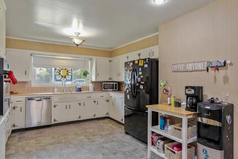 233 Marie Ave, Manteca, CA 95336 photo 9