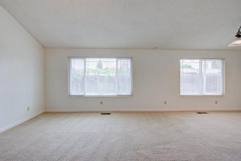 3720 Menlo Dr, Turlock, CA 95382 photo 14