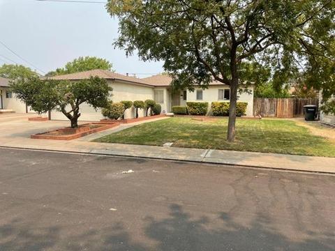 1708 Clark Dr, Modesto, CA 95350 photo 3