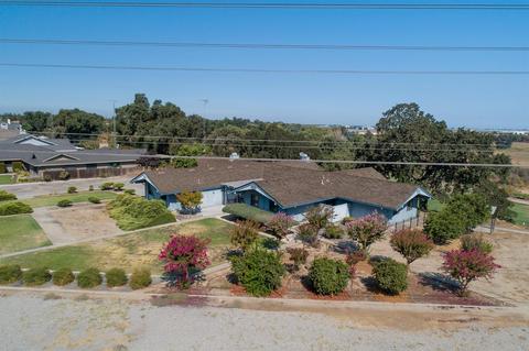 3329 Golf Links Rd, Ceres, CA 95307 photo 1