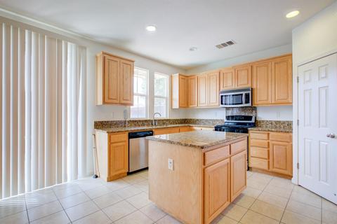 9445 Vintner Cir, Patterson, CA 95363 photo 5