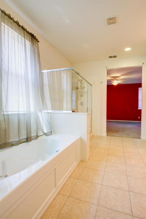 9445 Vintner Cir, Patterson, CA 95363 photo 15