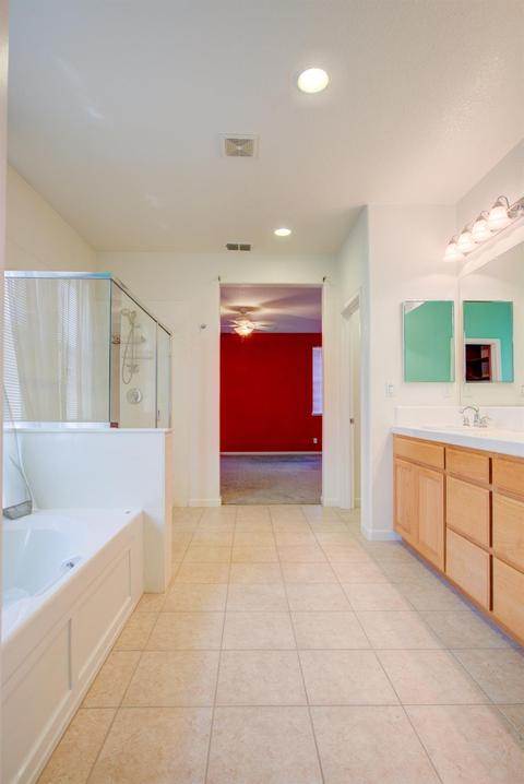 9445 Vintner Cir, Patterson, CA 95363 photo 16