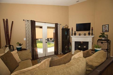 1233 Collier Ave, Modesto, CA 95350 photo 3
