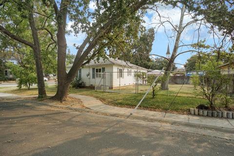 204 B St, Galt, CA 95632 photo 7