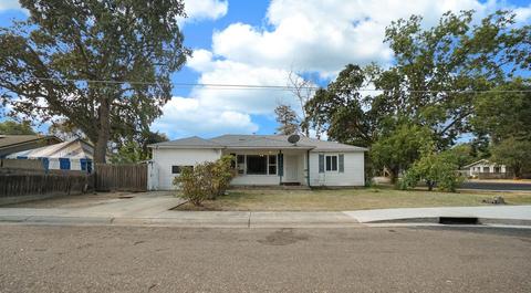 204 B St, Galt, CA 95632 photo 3
