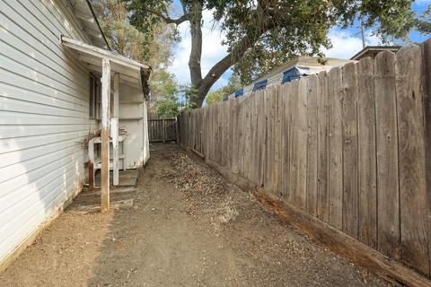 204 B St, Galt, CA 95632 photo 28