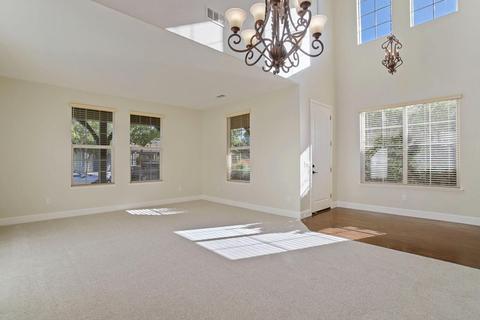 2056 Holt Dr, Lodi, CA 95242 photo 10