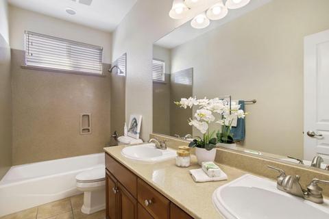 2056 Holt Dr, Lodi, CA 95242 photo 32