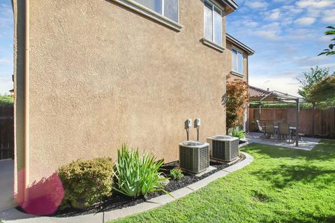 2056 Holt Dr, Lodi, CA 95242 photo 43