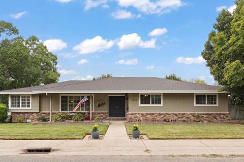 4201 Paradise Dr, Carmichael, CA 95608 photo 1
