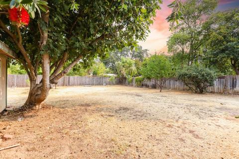 4805 Saint Lynn Ln, Carmichael, CA 95608 photo 32