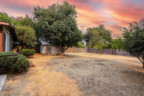 4805 Saint Lynn Ln, Carmichael, CA 95608 photo 33