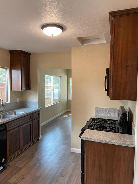 2474 6th St, Hughson, CA 95326 photo 7