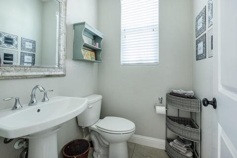 329 Colner Cir, Folsom, CA 95630 photo 8