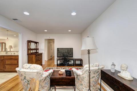 879 Linden Ln, Davis, CA 95616 photo 10
