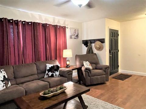390 E Tuolumne Rd, Turlock, CA 95382 photo 7