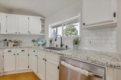 1406 Meredith Way, Carmichael, CA 95608 photo 17